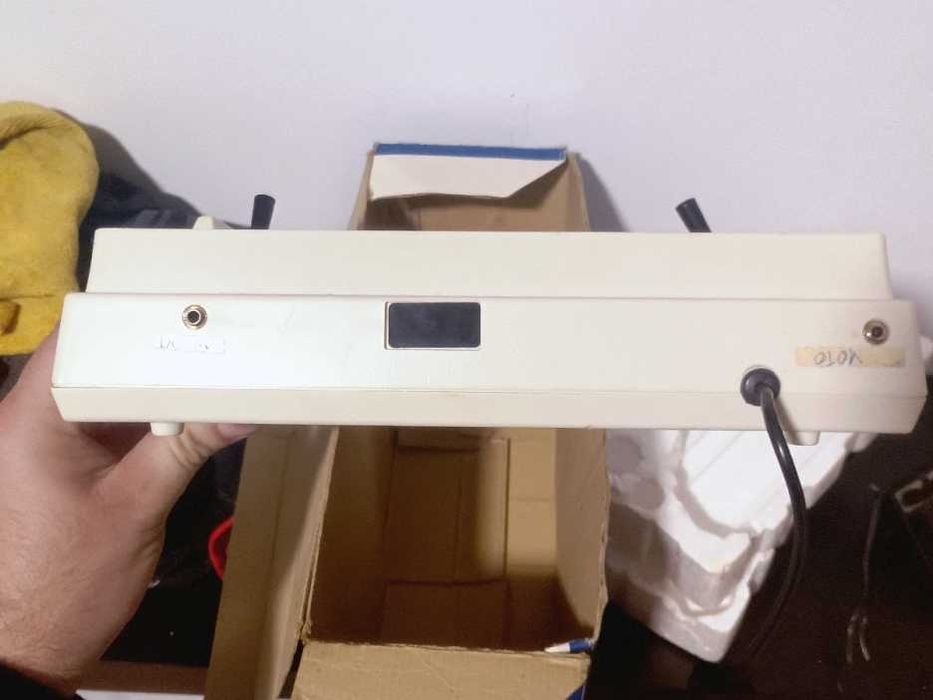 Consola retro Soundic SD-062C tipo pong com 14 jogos a cores na caixa64284483785219121