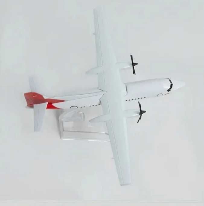 Metalowy model samolotu Avianca
