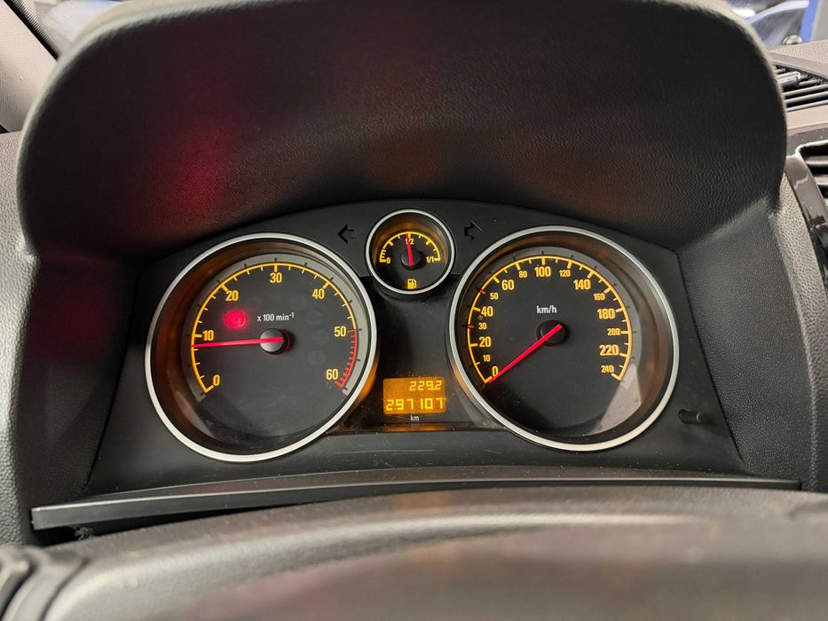 Opel Zafira 1,7cdti