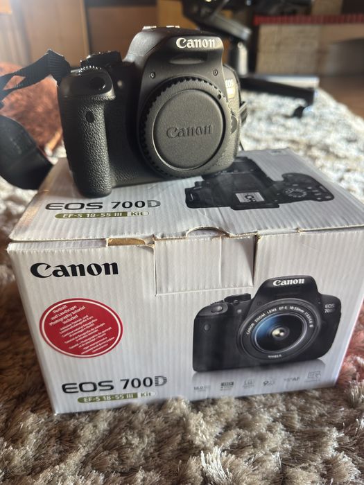 Eos. Canon. 700D
