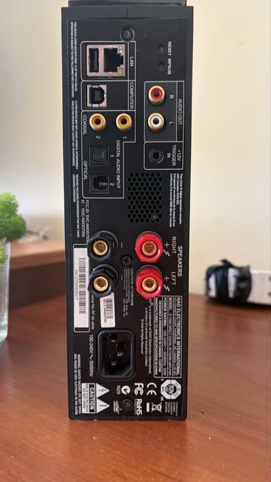 Усилитель NAD D 7050