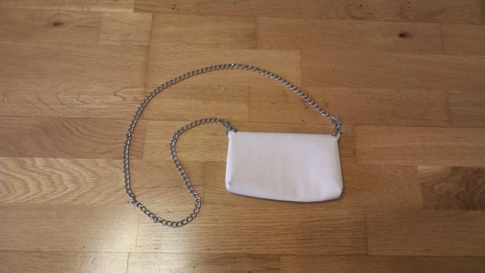 Damska mała różowa torebka