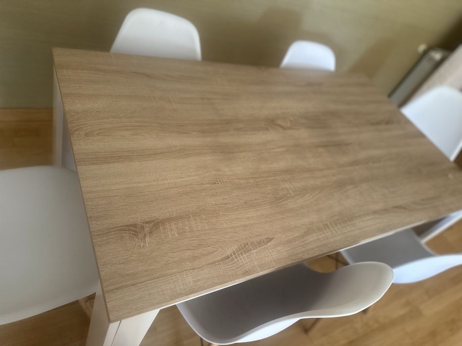 Mesa e cadeiras  para