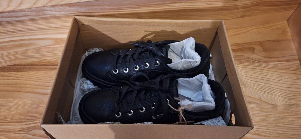 Buty damskie BIG STAR r.37-nowe