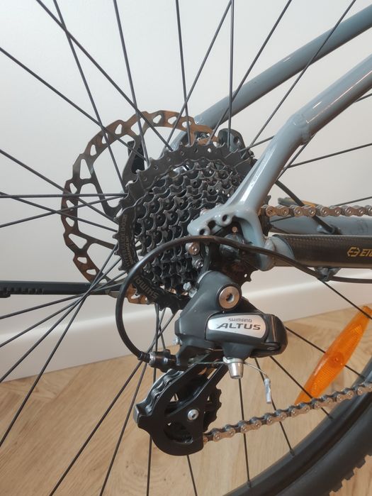 Trek Marlin 6 - rozmiar M - doinwestowany