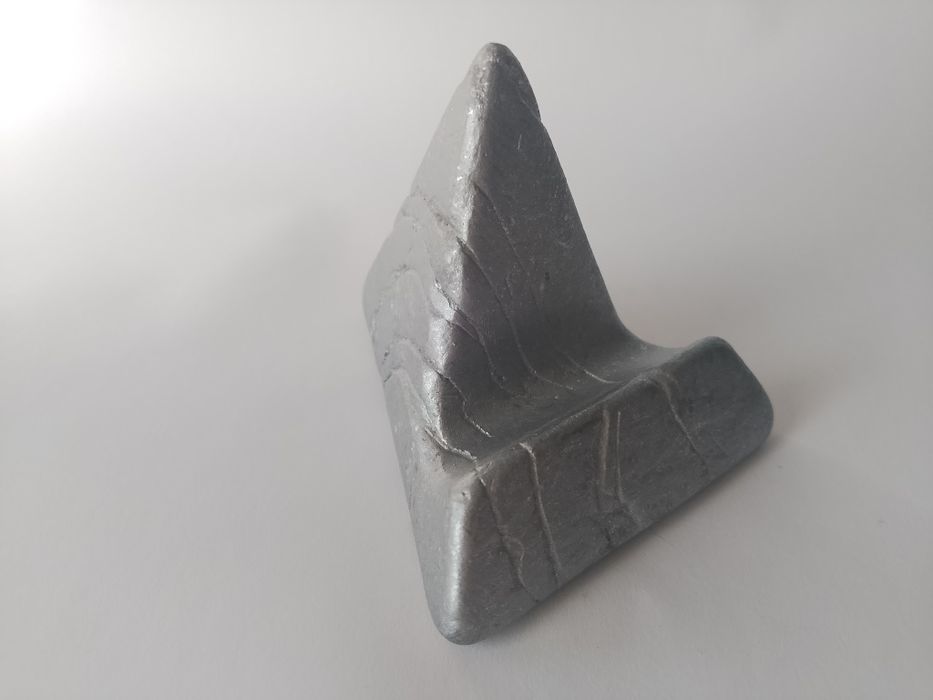 Підставка для телефону і прес-пап'є 2 в 1