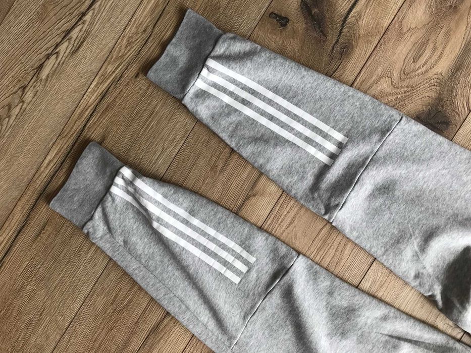 Spodnie dresowe Adidas 3 stripes rozm. S