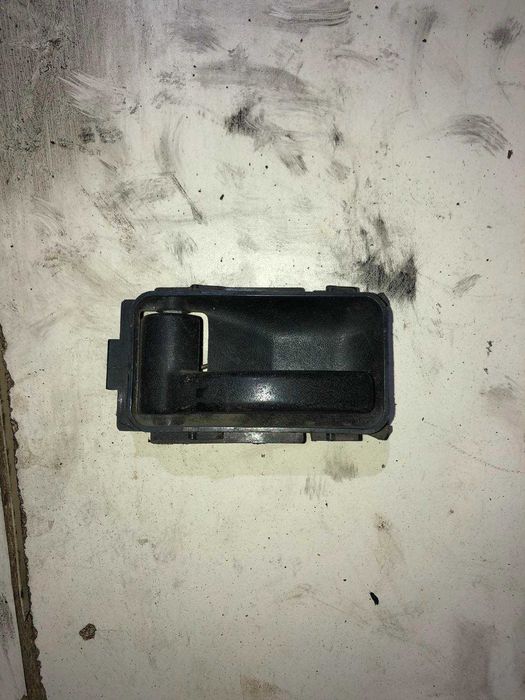 Ручка открывания двери Mercedes T1 207-410