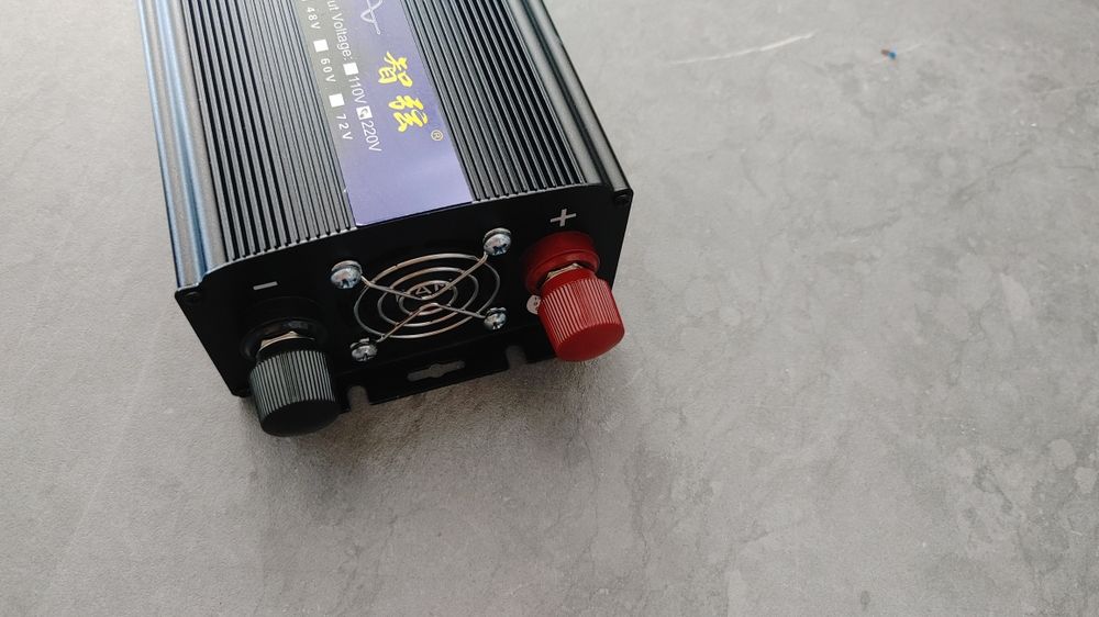 Інвертор на 3000 ватт