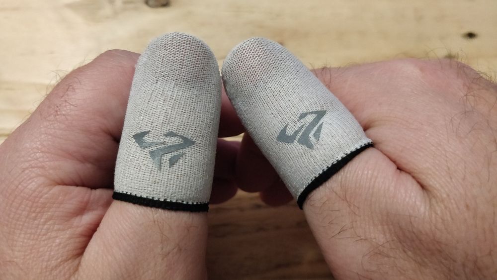 Luvas gaming para dedos