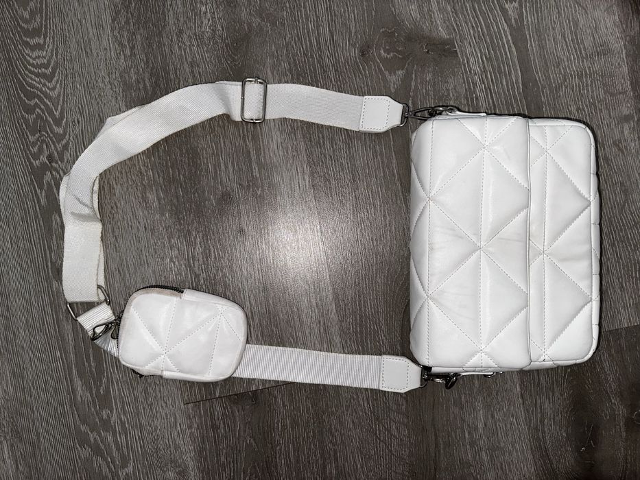 Сумочка жіноча біла