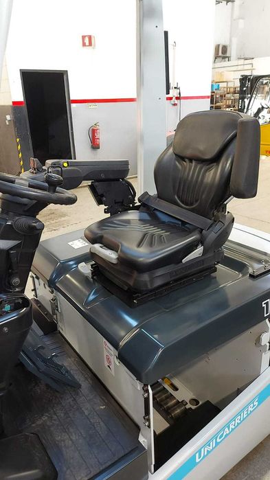 Empilhador elétrico Usado e Recondicionado