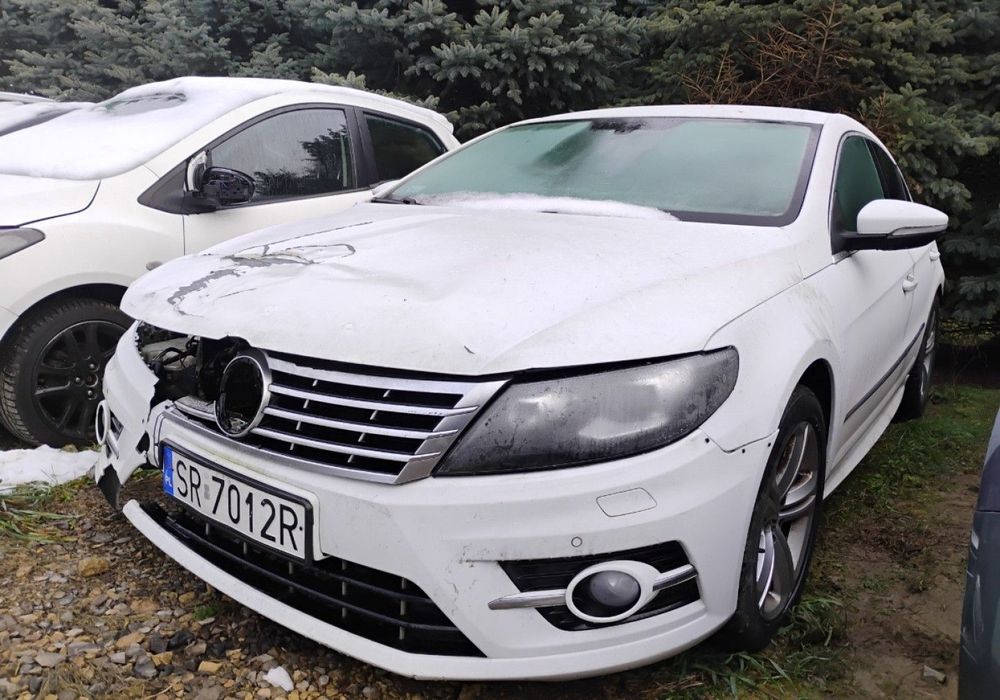 Volkswagen CC 2016r, 2.0 TDI. Uszkodzony przód.