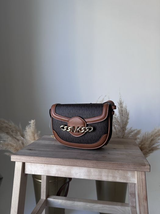 Сумка жіноча Michael Kors Hally