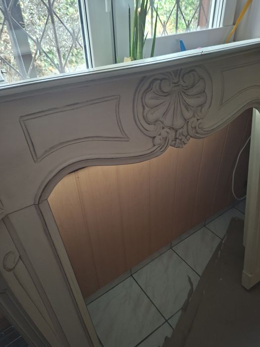 Sprzedam  obramowanie  kominka