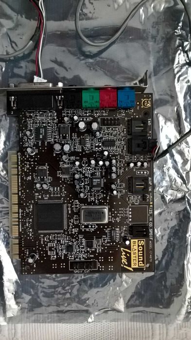 Soundblaster Live  CT4670 oraz Soundblaster x-fi SB0460
