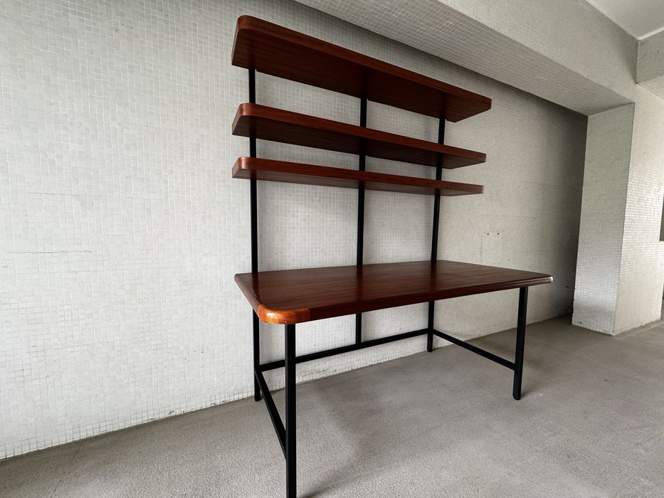 Secretária Estilo Industrial