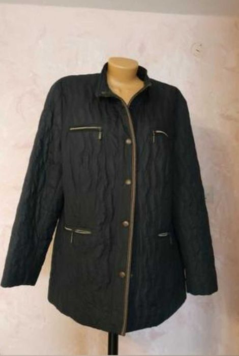 Жіноча демисезонна куртка 52-54р