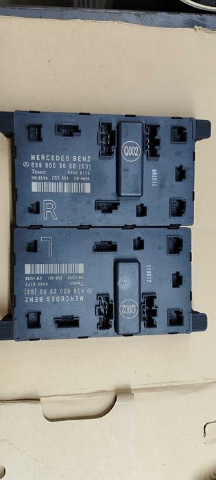 Блок управления двери Mercedes Vito 639 A6399002900 A6399003000