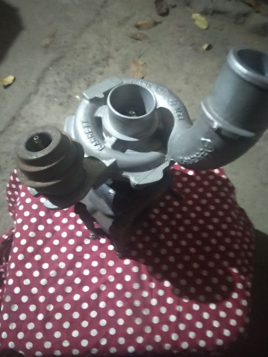 Продам турбину .