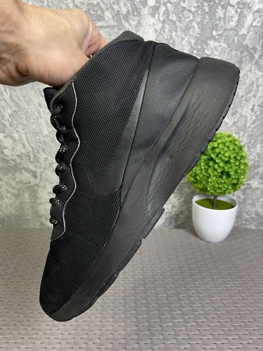 Nike Tanjun Chukka кроссовки 43 размер спортивные черные