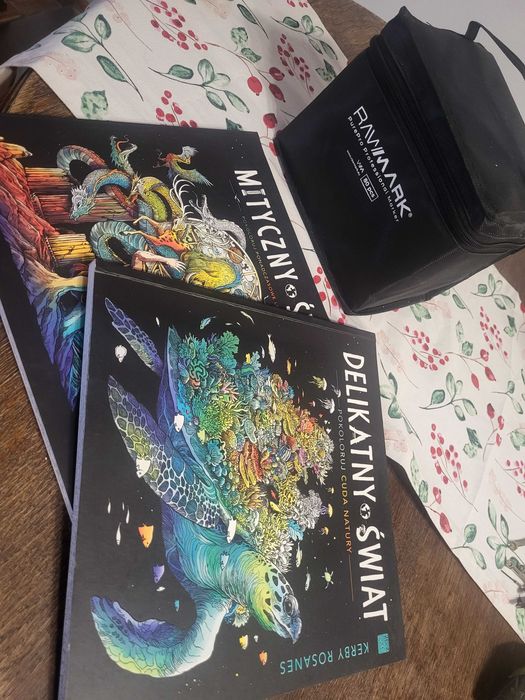 Markery i ksiazki z rysunkami