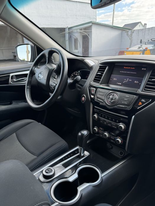 Nissan Pathfinder 2017 VIN 5N1DR2MM4HC901667 фото оголошення 14 з 19
