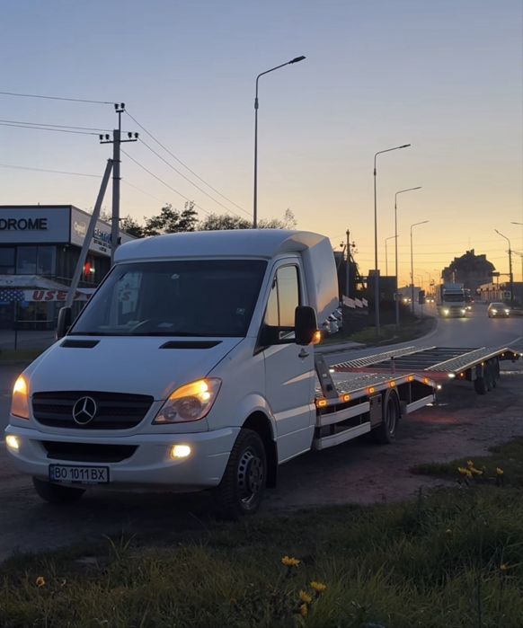 Послуги евакуатора автовоз евакуатор