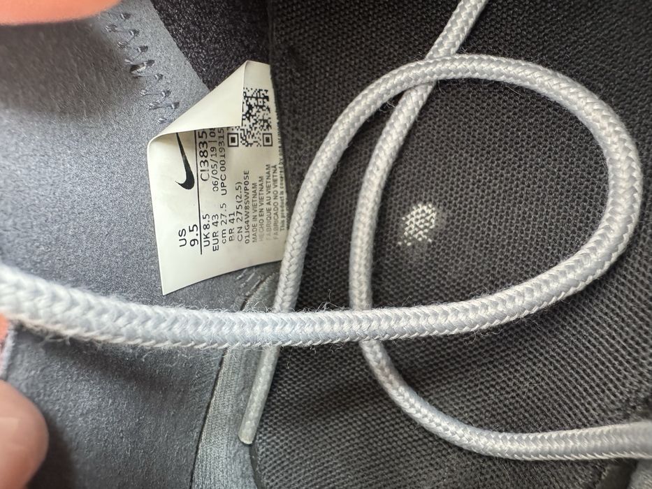 Оригінальній кросівки найк реакт