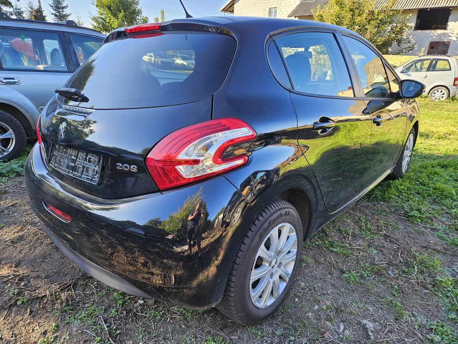 Peugeot 208 2014r. 1.0 VTi  lakier KTV  części