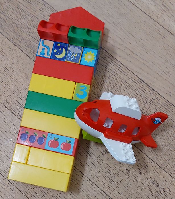 Конструктор для малышей, большие детали