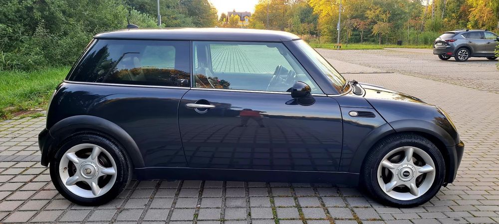 MINI ONE Niski przebieg