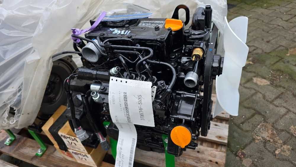 Silnik  YANMAR 3tnv 3TNV74 F SNNS 13,7KW 3TNV74 3TNV70 3TNV72 Nowy