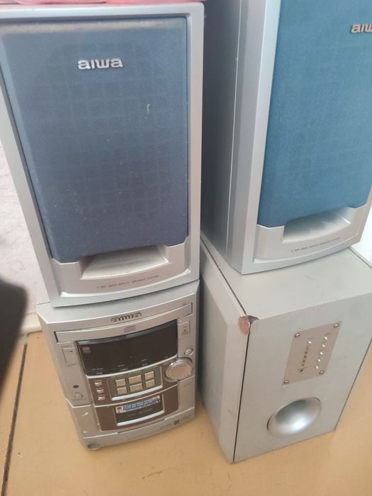 Музичний центр AIWA + колонки + сабвуфер | CD, AUX, радіо