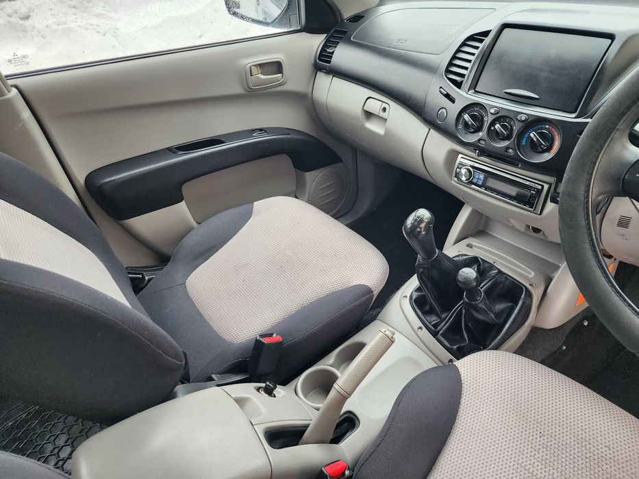 Mitsubishi L200 2009 рік в Україні!