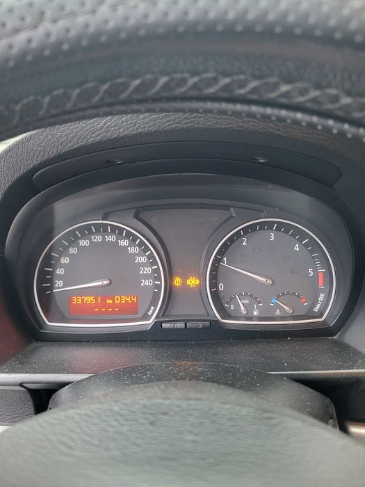 Продам БМВ Х3 ..