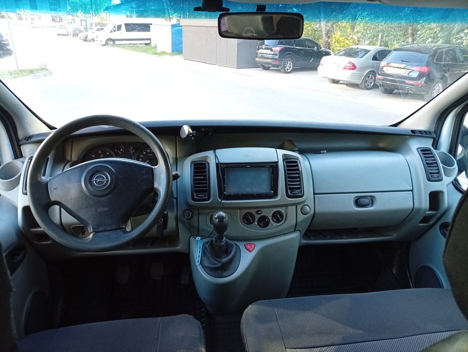Продам Опель Віваро 1.9 дизель Opel Vivaro 2003 рік