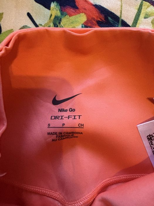 Nike. Лосини. Легінси.