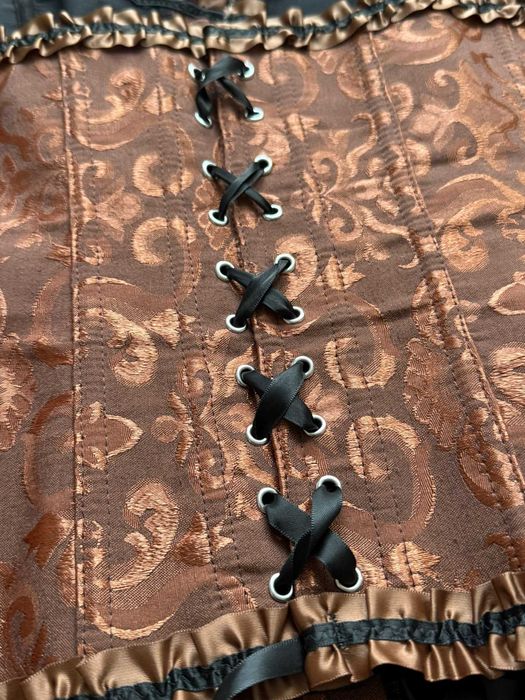 Gorset Steampunk / Gotyk – Brązowy Top – Seksowny i Stylowy XXL