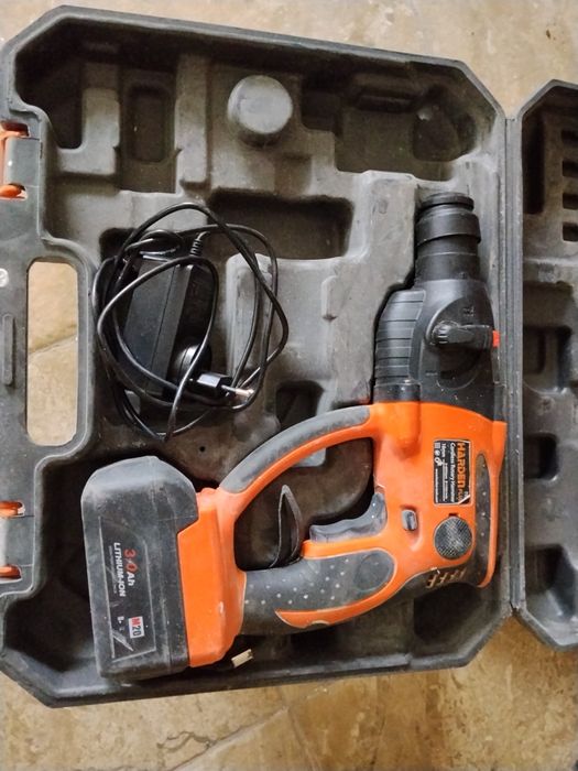 Berbequim sem fios em bom estado