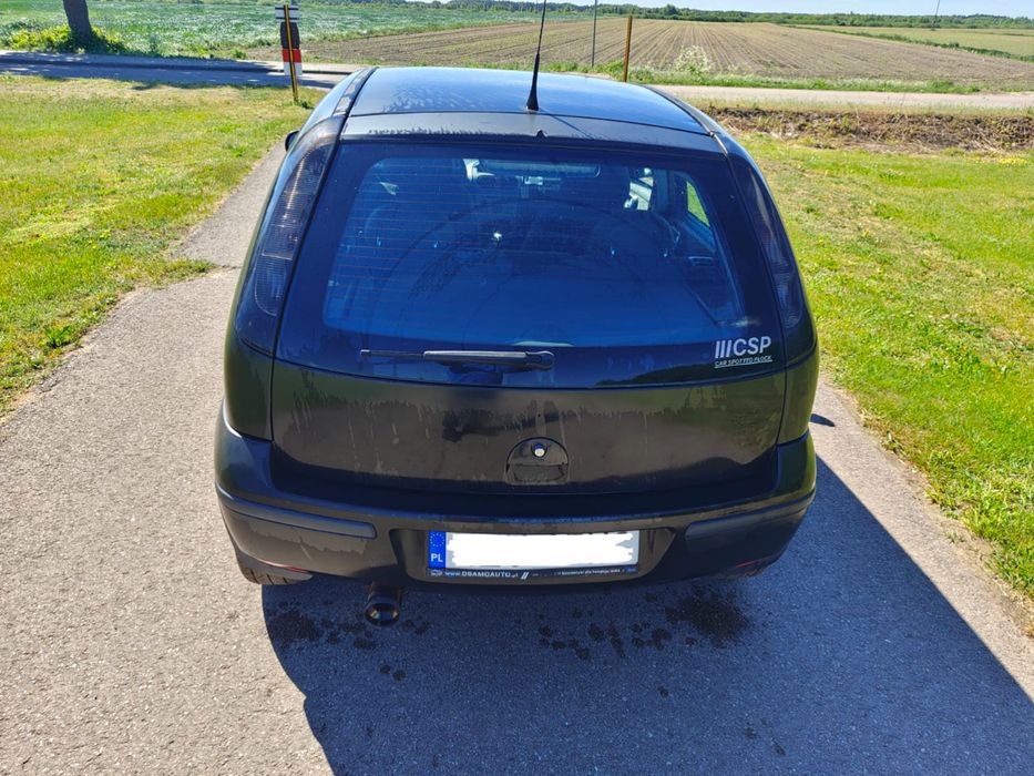 Opel Corsa C 1.2 2004r