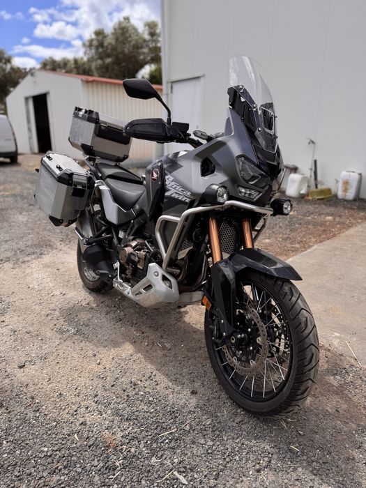 Honda africa twin 2025