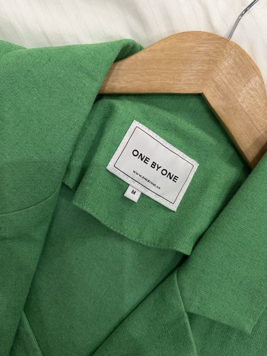 Костюм бренду ONE BY ONE