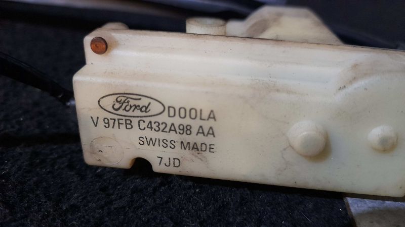 Pistola Portinhola Ford Puma (Ec_)