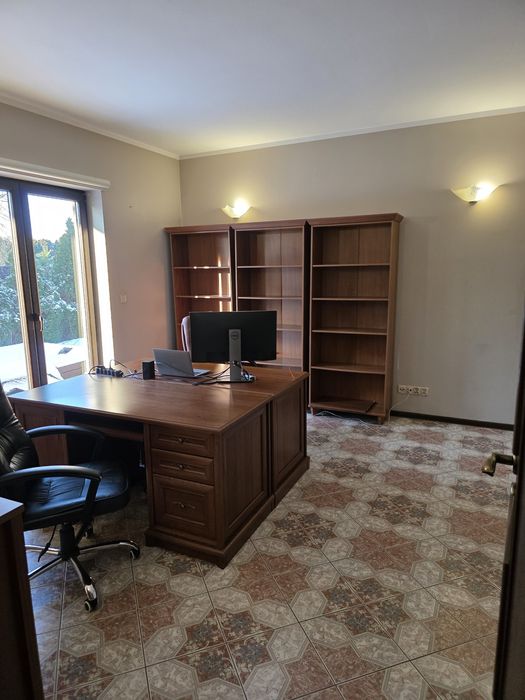 Gabinet 20m  - wszystko w cenie + 70m cz. wspolna