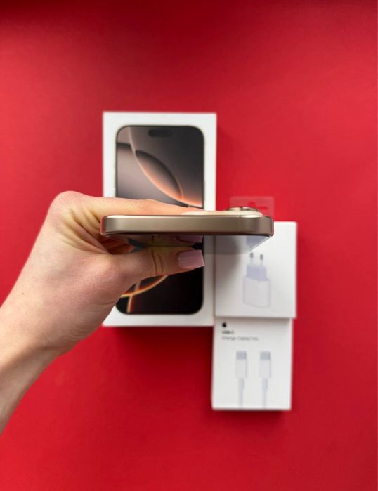 iPhone 16 Pro Max 256gb Як Новий  Айфон