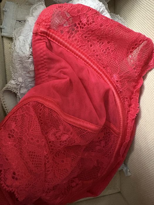 Wielki karton koronkowej bielizny w roxmiarze L :80d