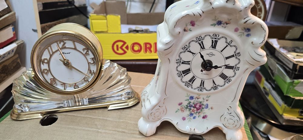 Stare zegary 2 sztuki