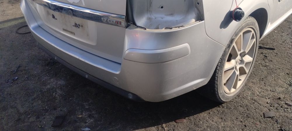 Opel Zafira b zderzak tył tylni z 157