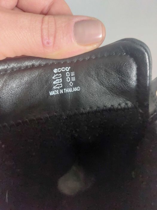 Шикарные кожаные ботинки Ecco